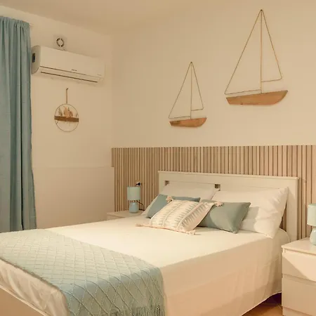דירה Shared Swimming Pool, House Relax Lu Bagnu