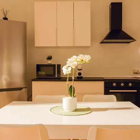 דירה Shared Swimming Pool, House Relax Lu Bagnu *